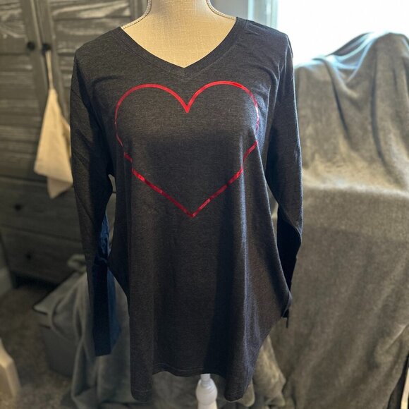 Tops - Charcoal Gray, Long Sleeved T-shirt with Metallic heart, size 2x